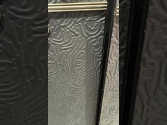 A porta de entrada grande