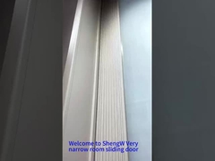 Sala muito estreita porta deslizante