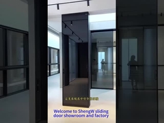 Porta deslizante cinza com 6 obturadores